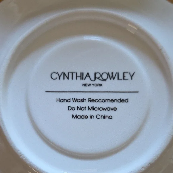 Cynthia Rowley Blue and White Teacup Set Drinkware